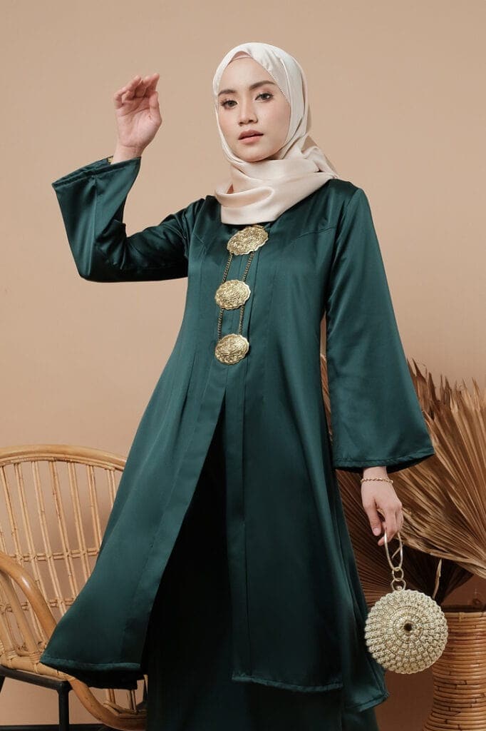 Kebaya Tradisional 